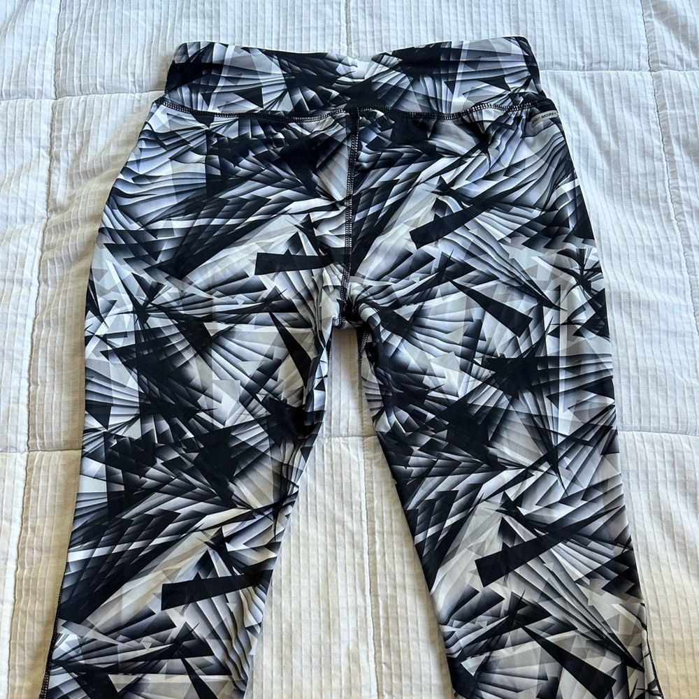 Danskin Now legging - Picture 2 of 3